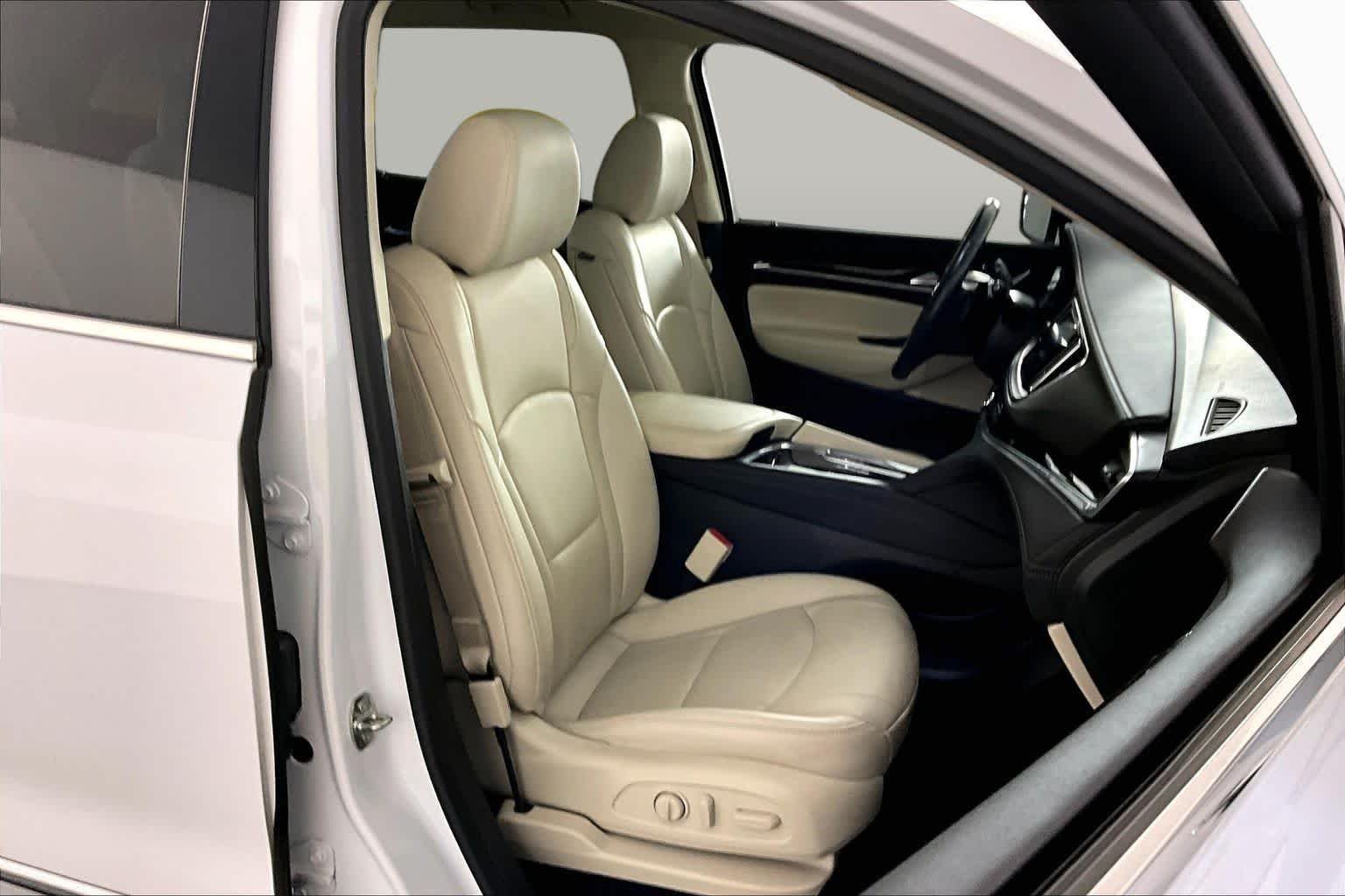 2023 Buick Enclave Essence - Photo 9