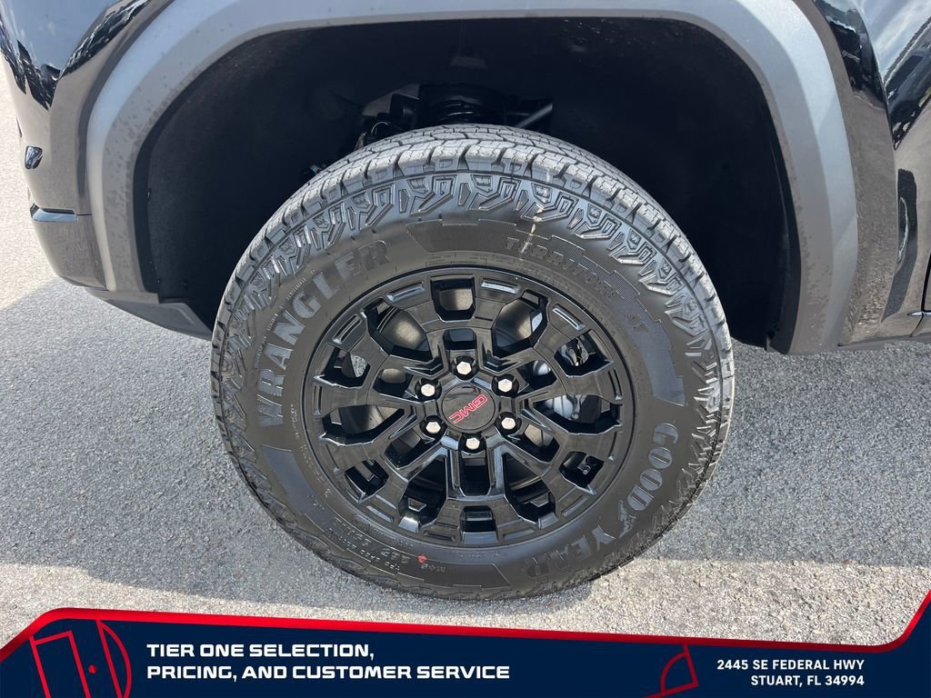 New 2026 Onyx Black GMC Elevation image 9