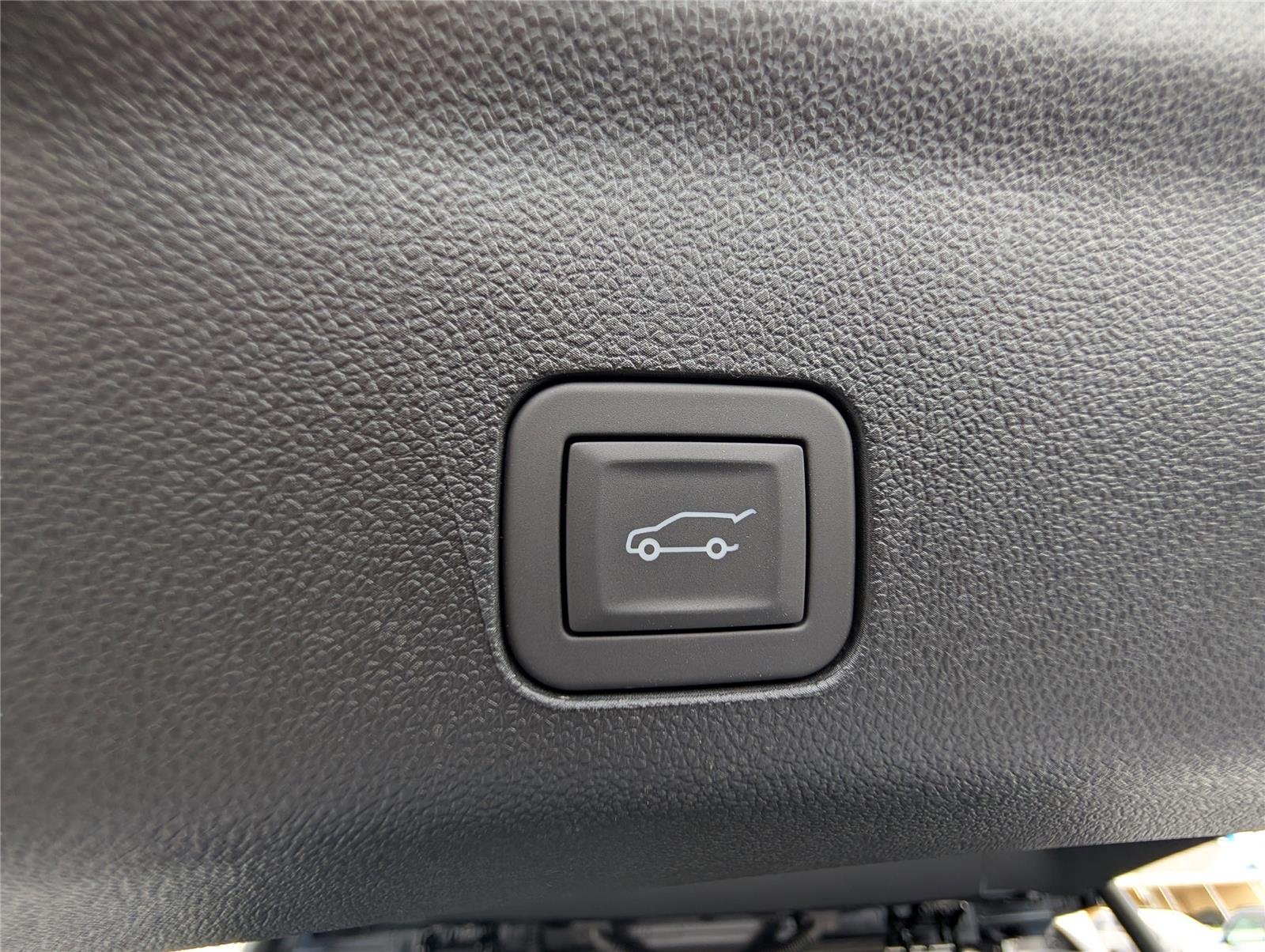 New 2026 Black Chevrolet LT image 10
