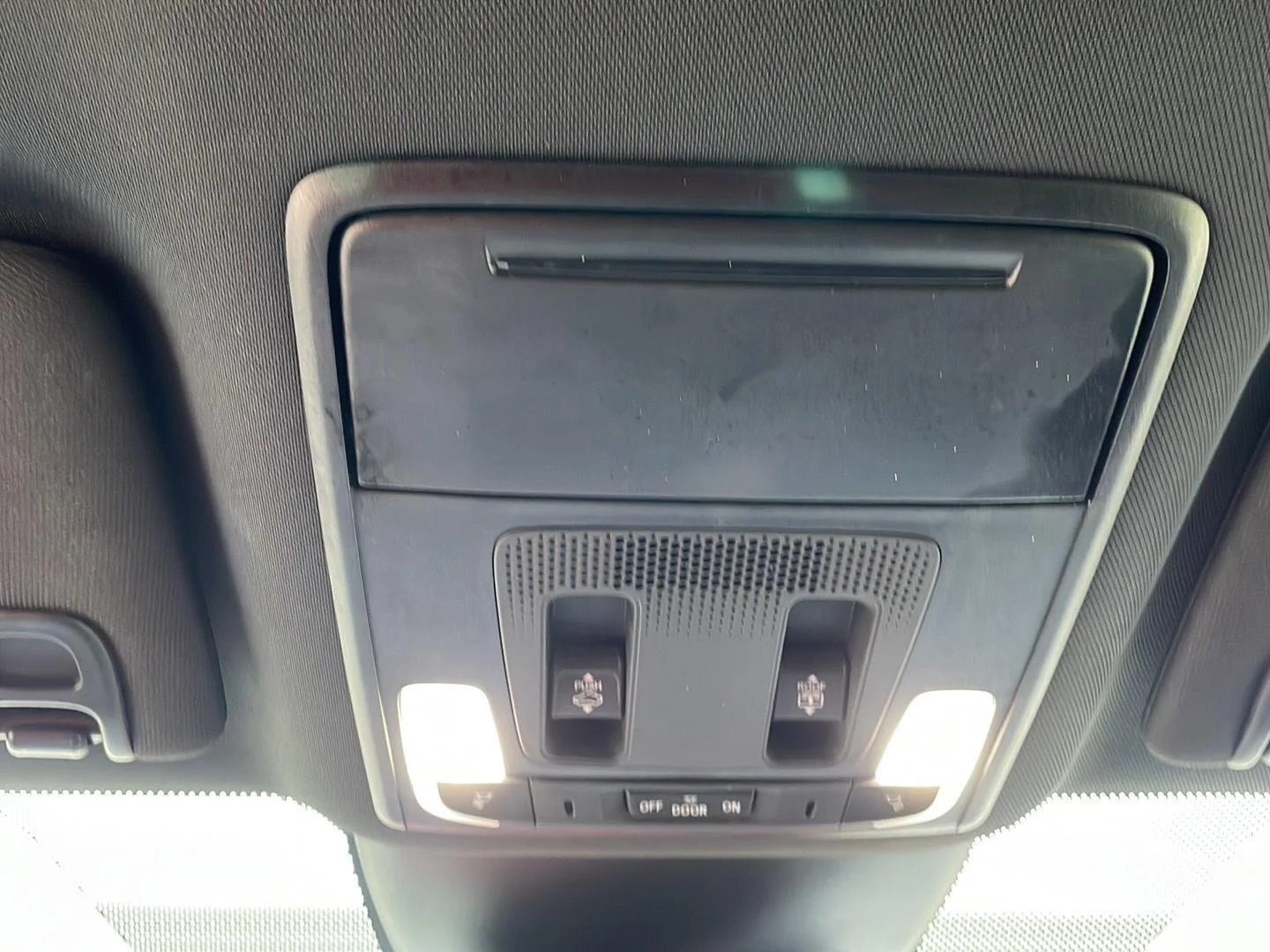 Used 2025 Platinum White Pearl Honda Black Edition image 19