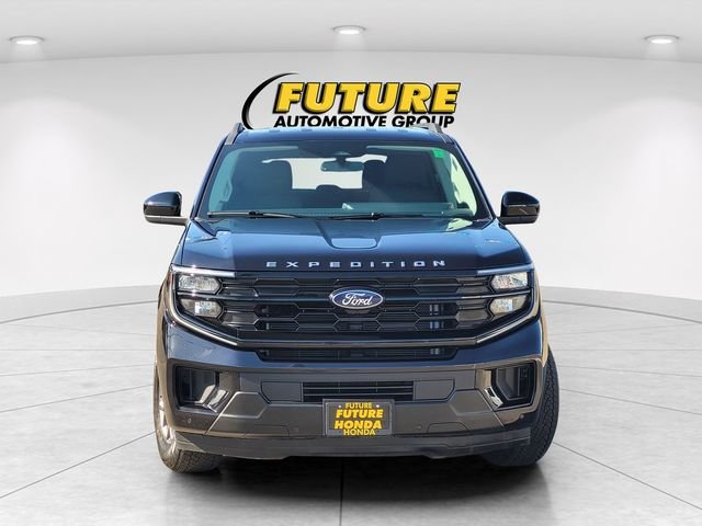Used 2025 Black Ford Active image 2