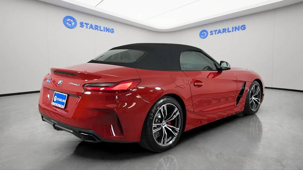 Used 2021  BMW sDriveM40i image 38