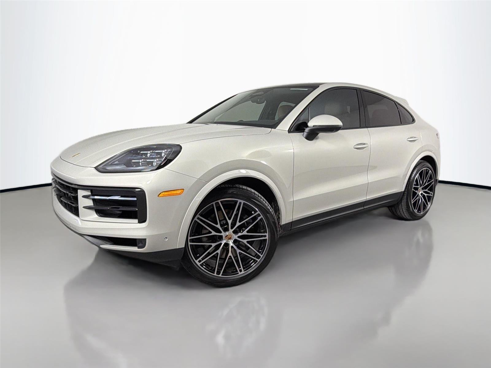 2026 Porsche Cayenne -'s photo