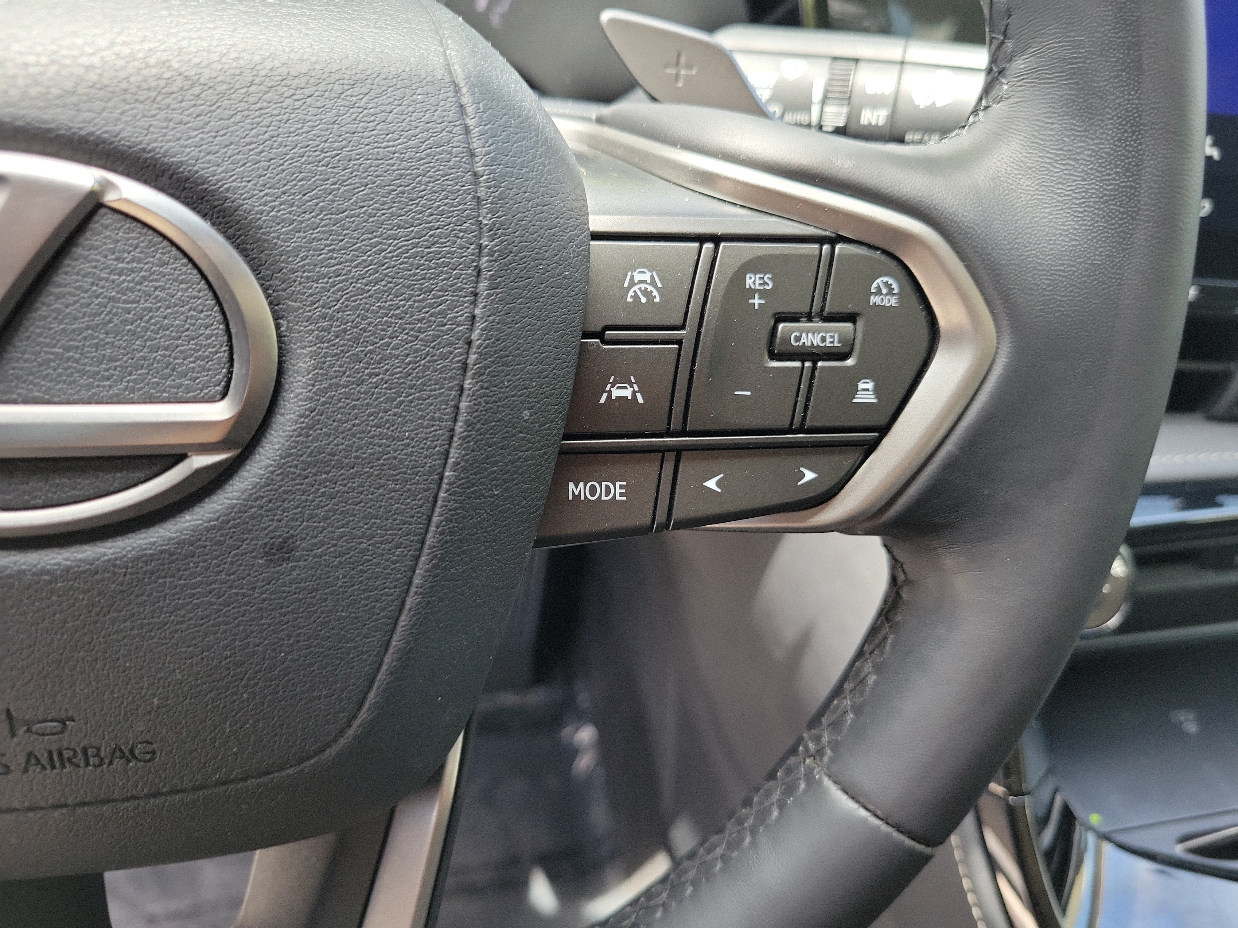 Certified Used 2025 Eminent White Pearl Lexus NX 250 image 24