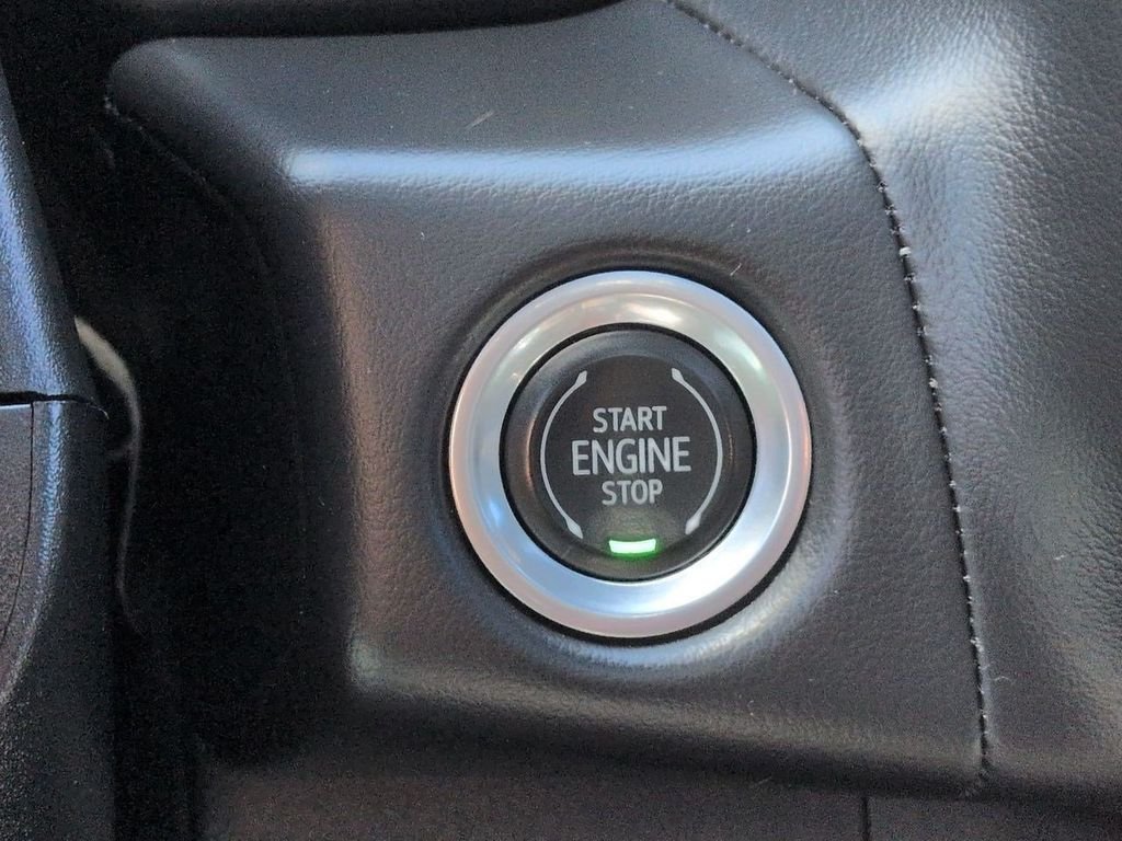 Used 2022 Black Chevrolet RST image 16