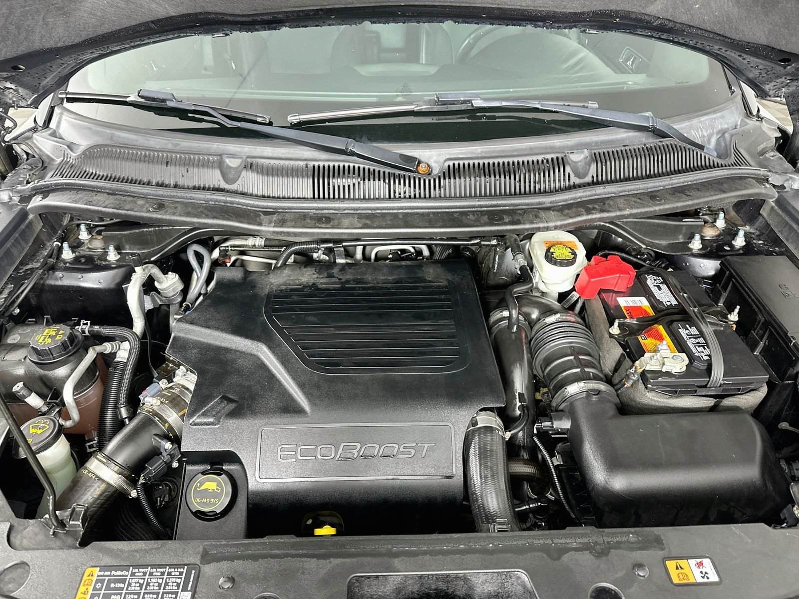 Used 2017 Quartz Metallic Ford Sport image 32