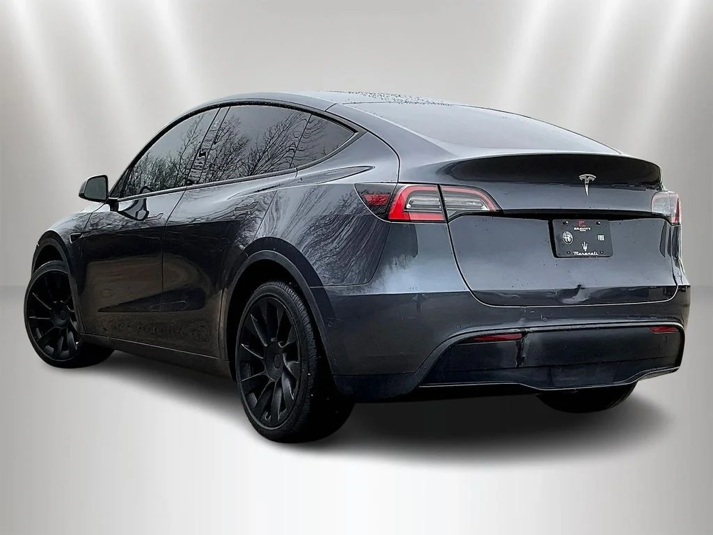 Used 2021 Green Tesla Long Range image 4