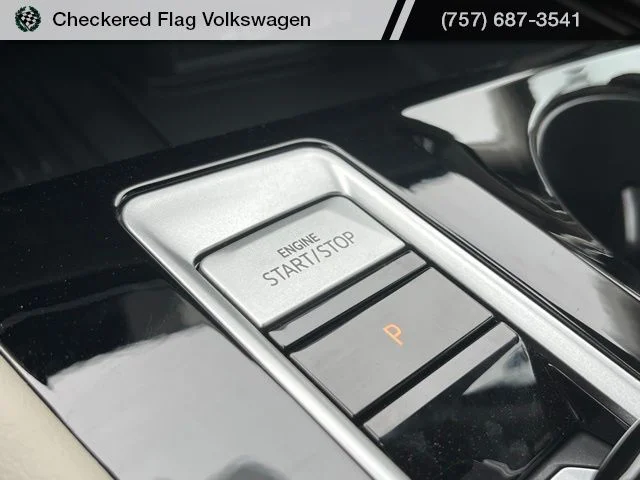 New 2026 Green Volkswagen 2.0T SE w/Technology image 44