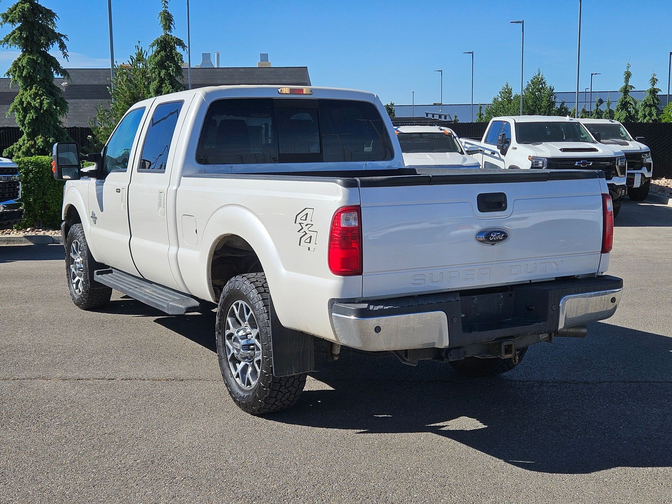 Used 2016 White Ford Lariat image 5