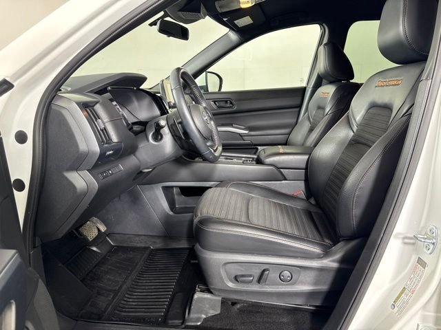 Used 2024 White Nissan Rock Creek image 11