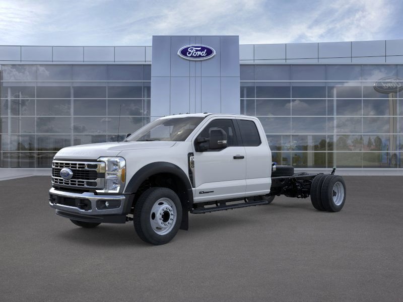 2026 Ford F-550 Super Duty Chassis Cab XLT