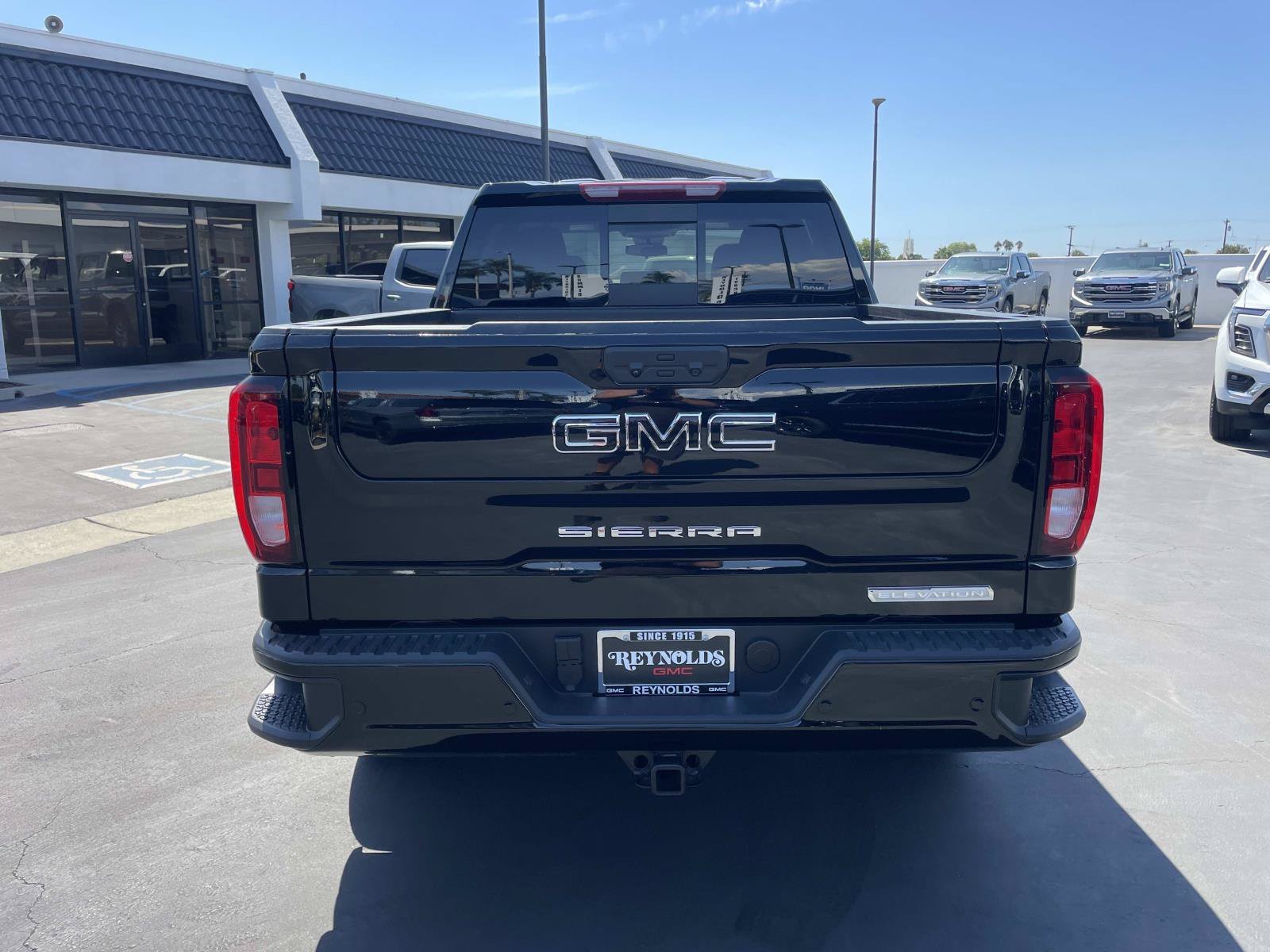 2026 GMC Sierra 1500 Elevation - Photo 6