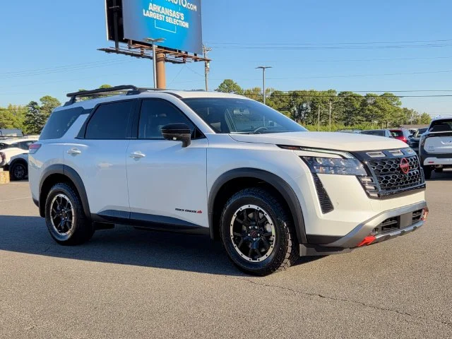 New 2026 Everest White Pearl TriCoat Nissan Rock Creek® image 5