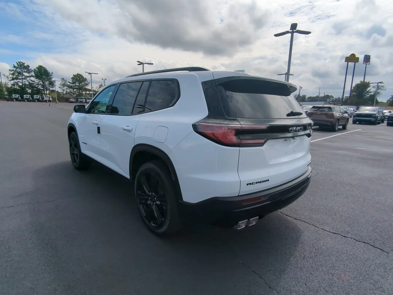 2027 GMC Acadia Elevation - Photo 6