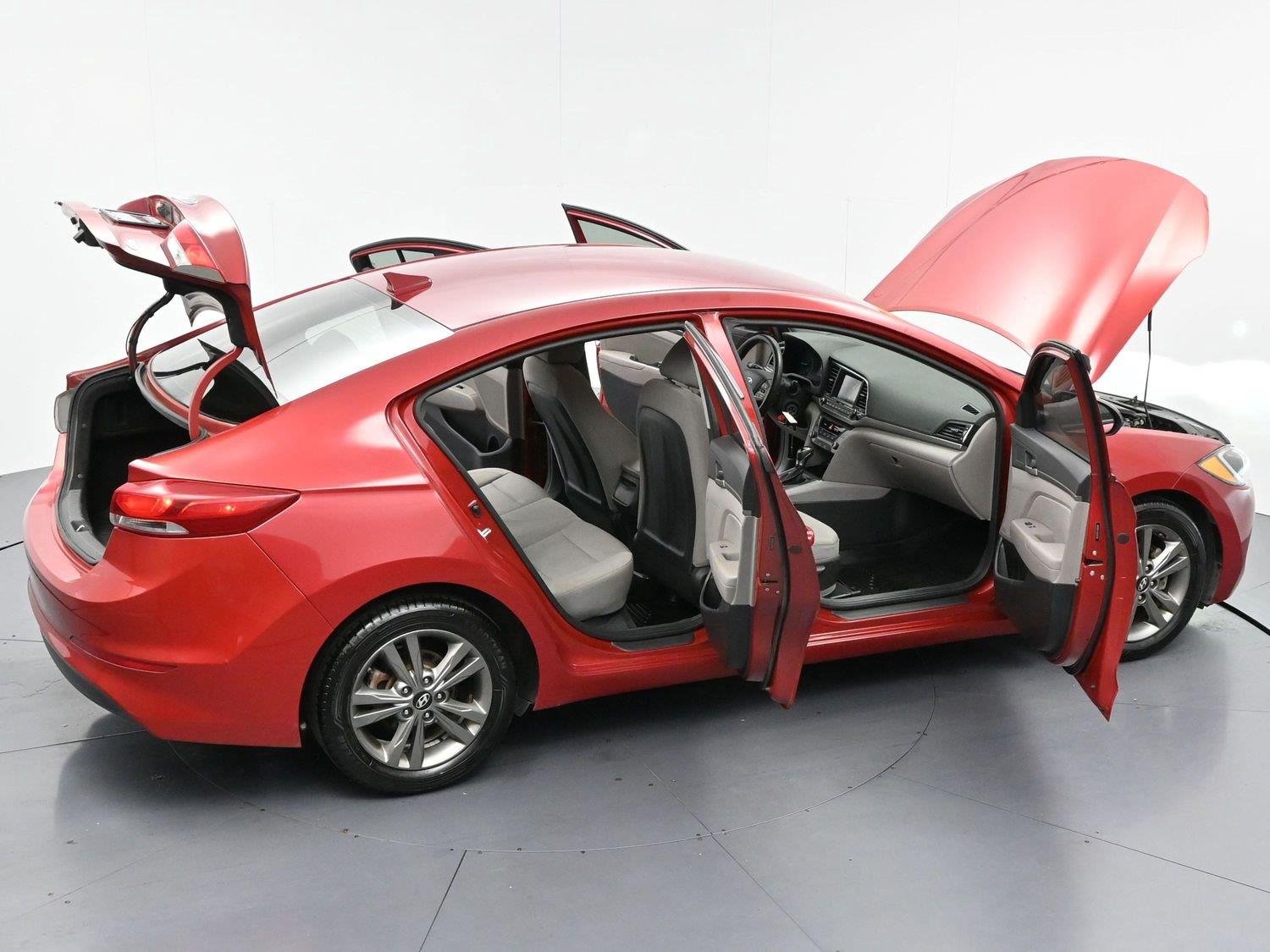 Used 2018 Scarlet Red Hyundai SEL image 37
