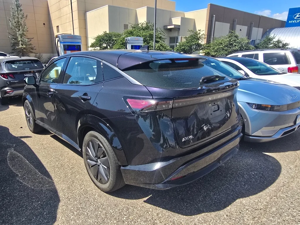 Used 2024 Northern Lights Metallic Nissan EVOLVE+ image 3