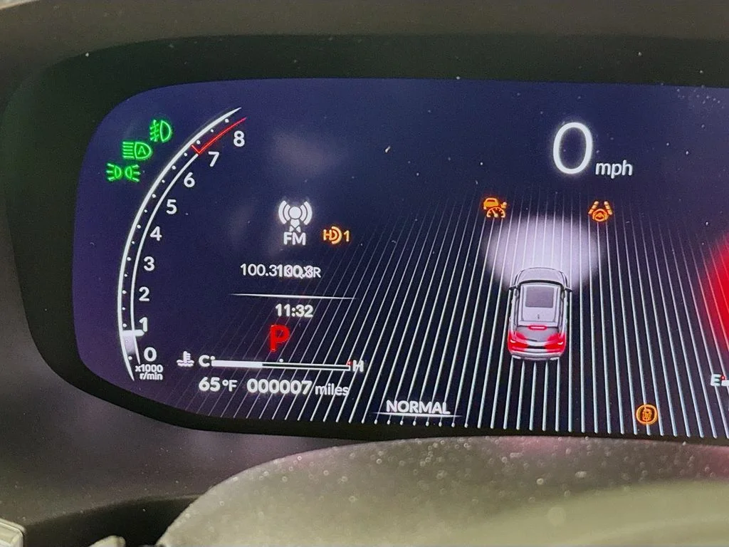 New 2026 Solar Silver Metallic Acura Advance Package image 13