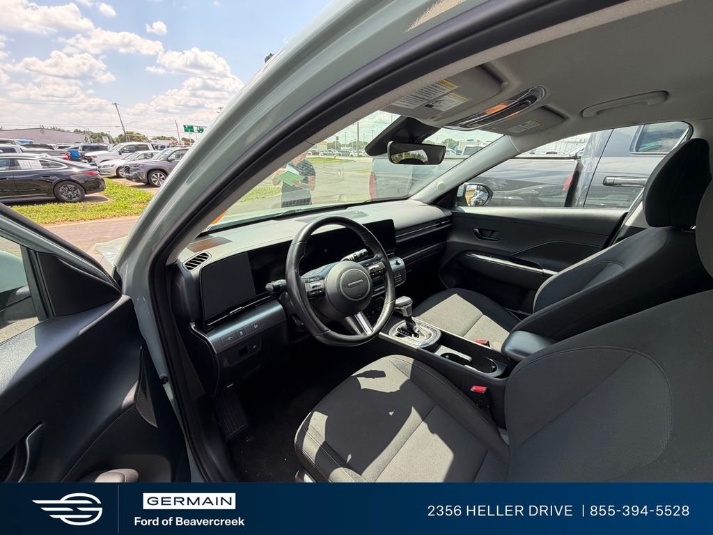 Used 2024 Green Hyundai SEL image 2