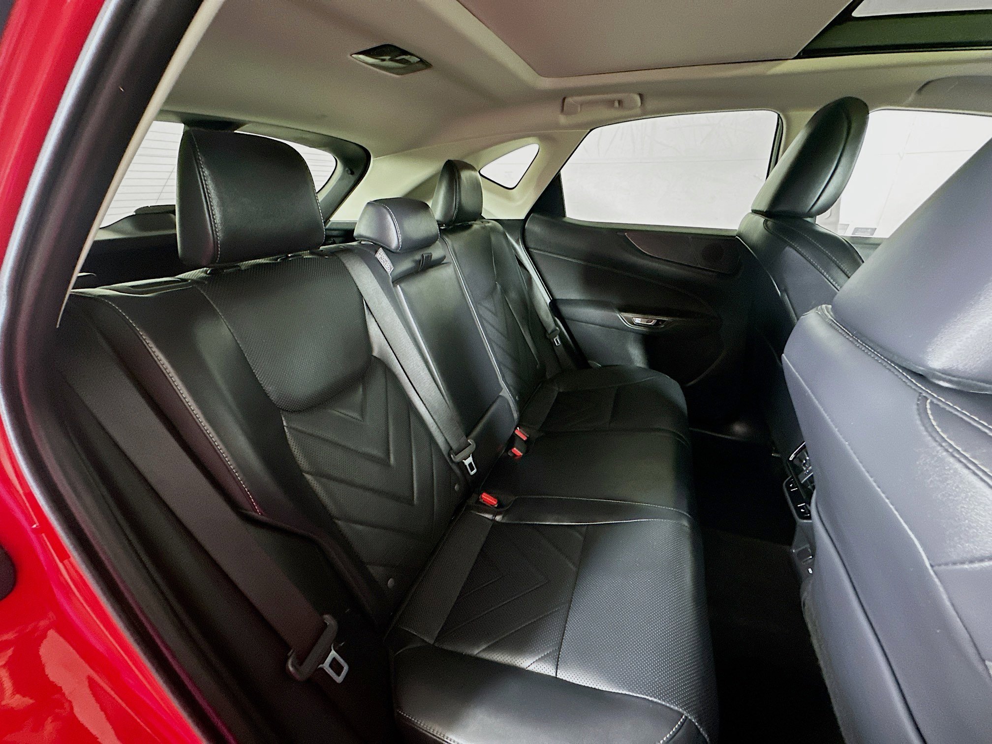 2022 Lexus NX Hybrid 350h - Photo 26