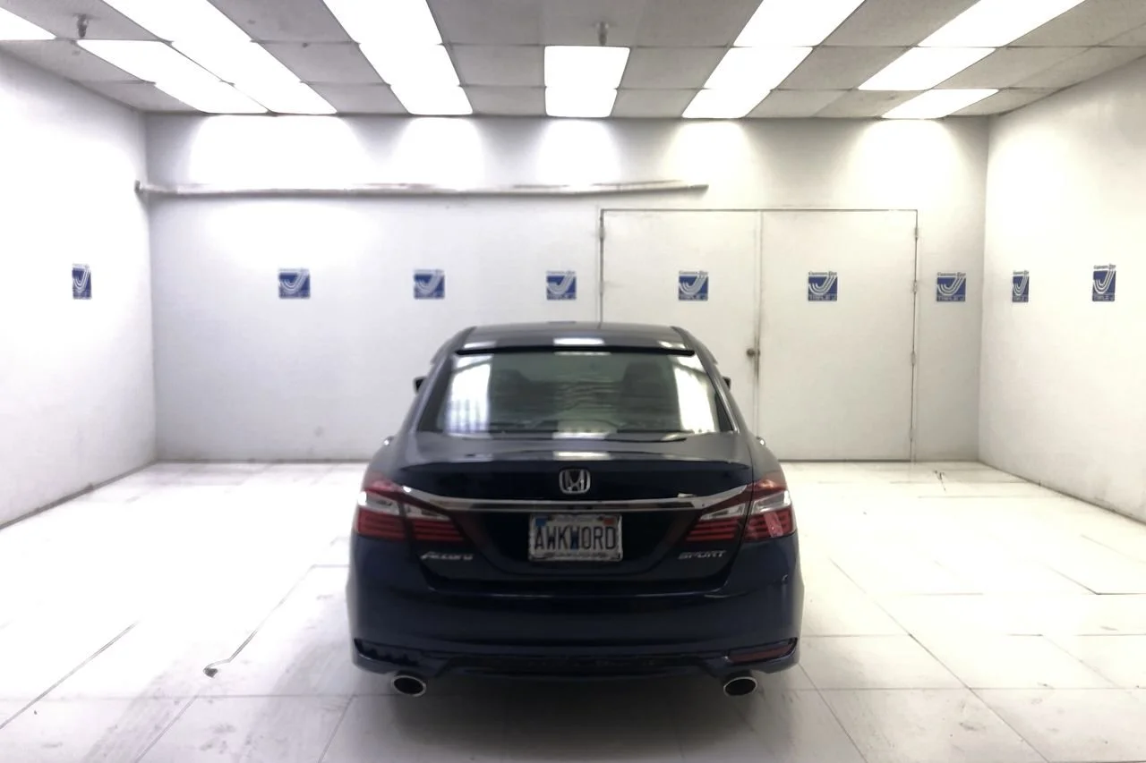 Used 2017 Obsidian Blue Pearl Honda Sport image 6