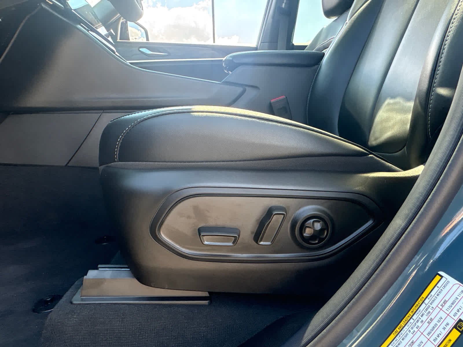 New 2026 Steel Blue Jeep Limited image 21