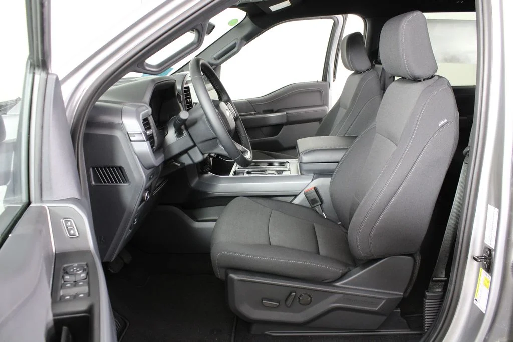 New 2026 Silver Ford XLT image 22