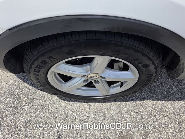 Used 2018 White Ford XLT image 18