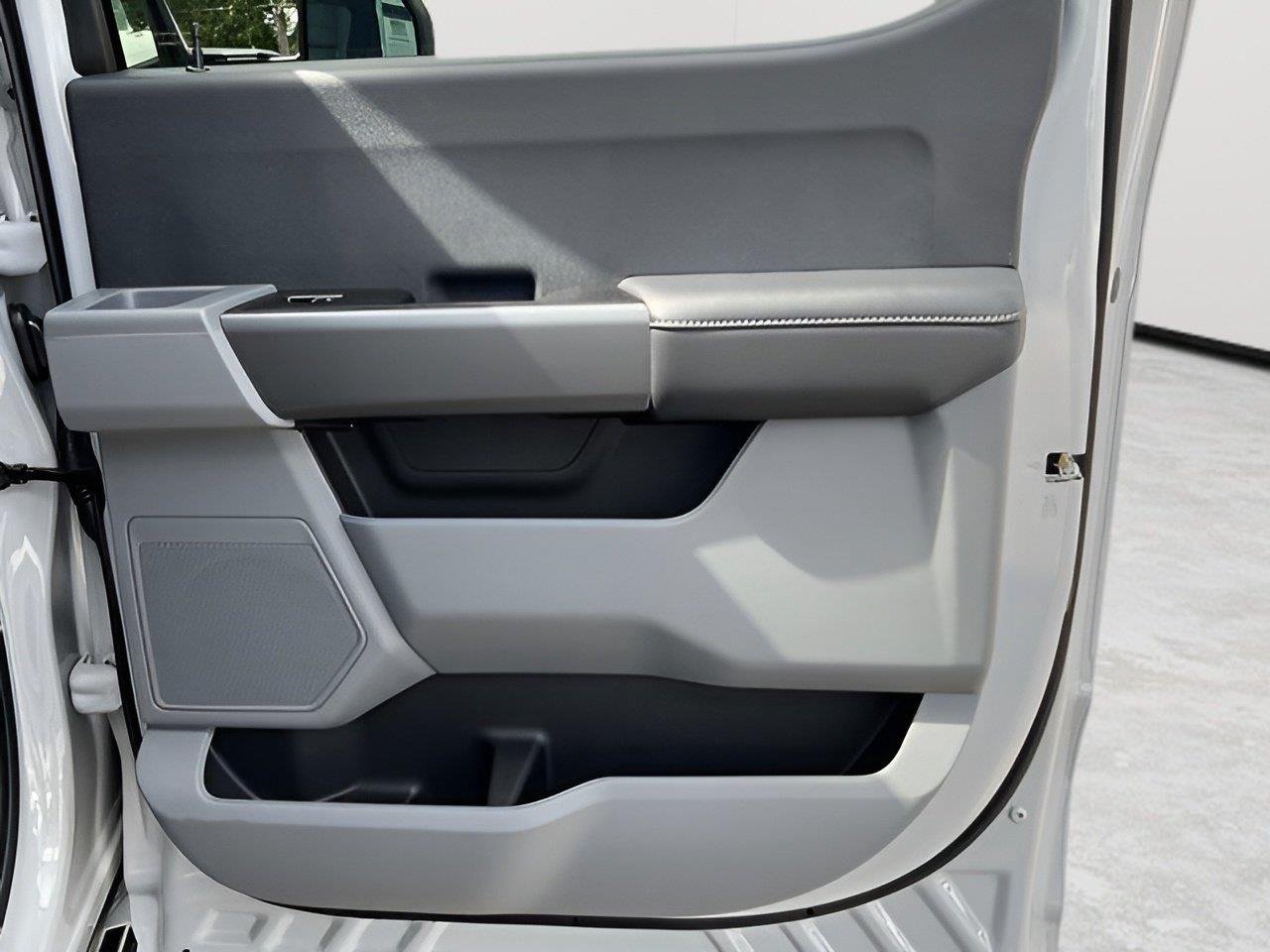 New 2026 Avalanche Ford F-250® XL image 23