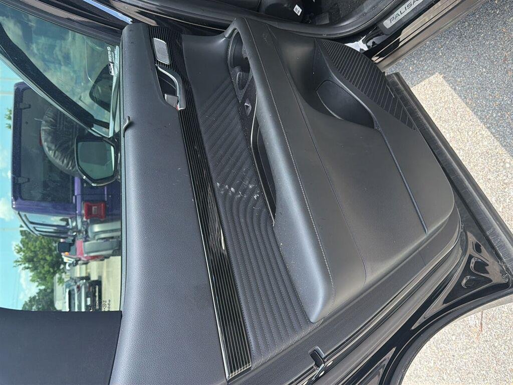 Used 2024 Abyss Black Pearl Hyundai Calligraphy Night Edition image 5