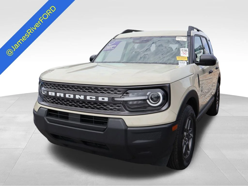 Used 2025 Beige Ford Big Bend image 2