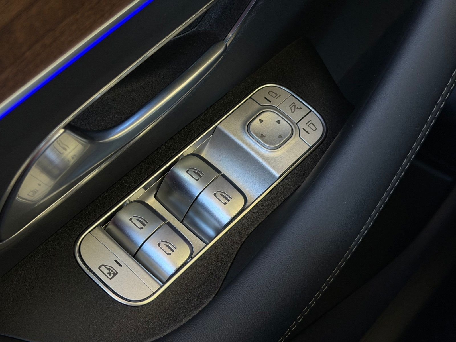 New 2026 Cirrus Silver Metallic Mercedes-Benz AMG® GLE 53 4MATIC+ Coupe image 20