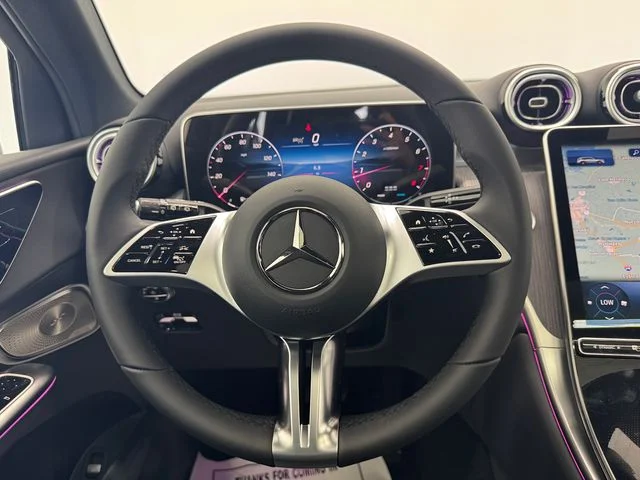 New 2027 Black Mercedes-Benz GLC 300 image 25