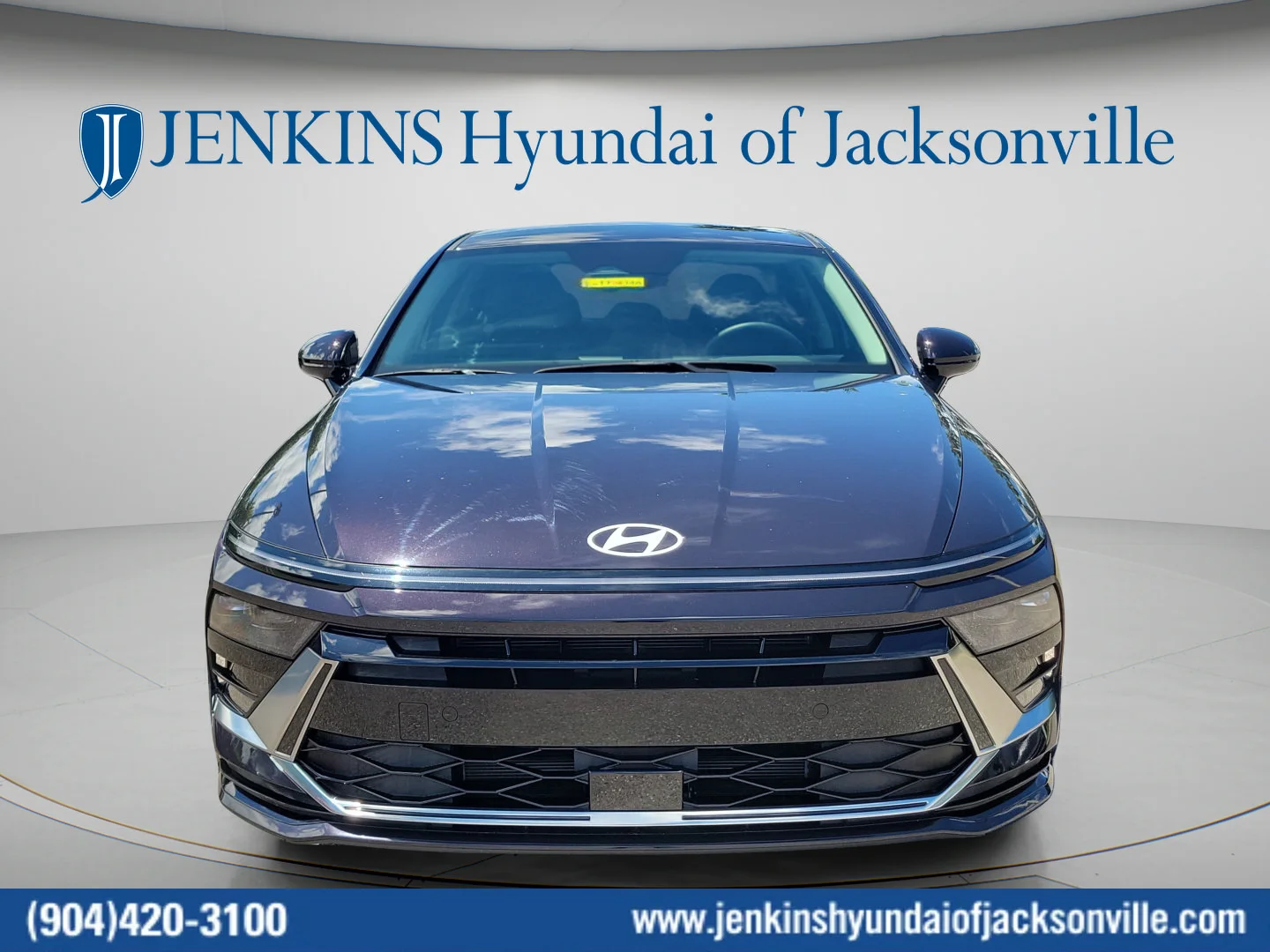 Used 2025 Carbon Blue Hyundai SEL image 8