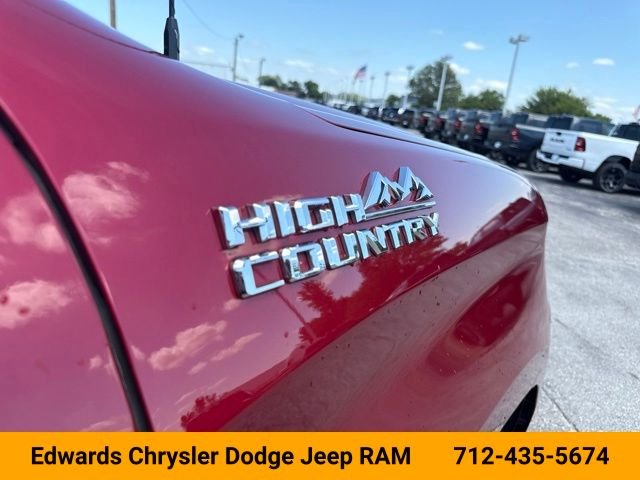 Used 2019 Red Chevrolet High Country image 10