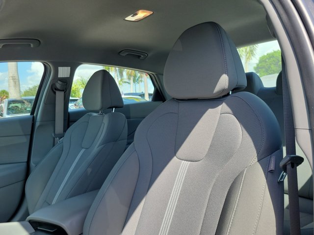 2026 Hyundai Elantra SE - Photo 15