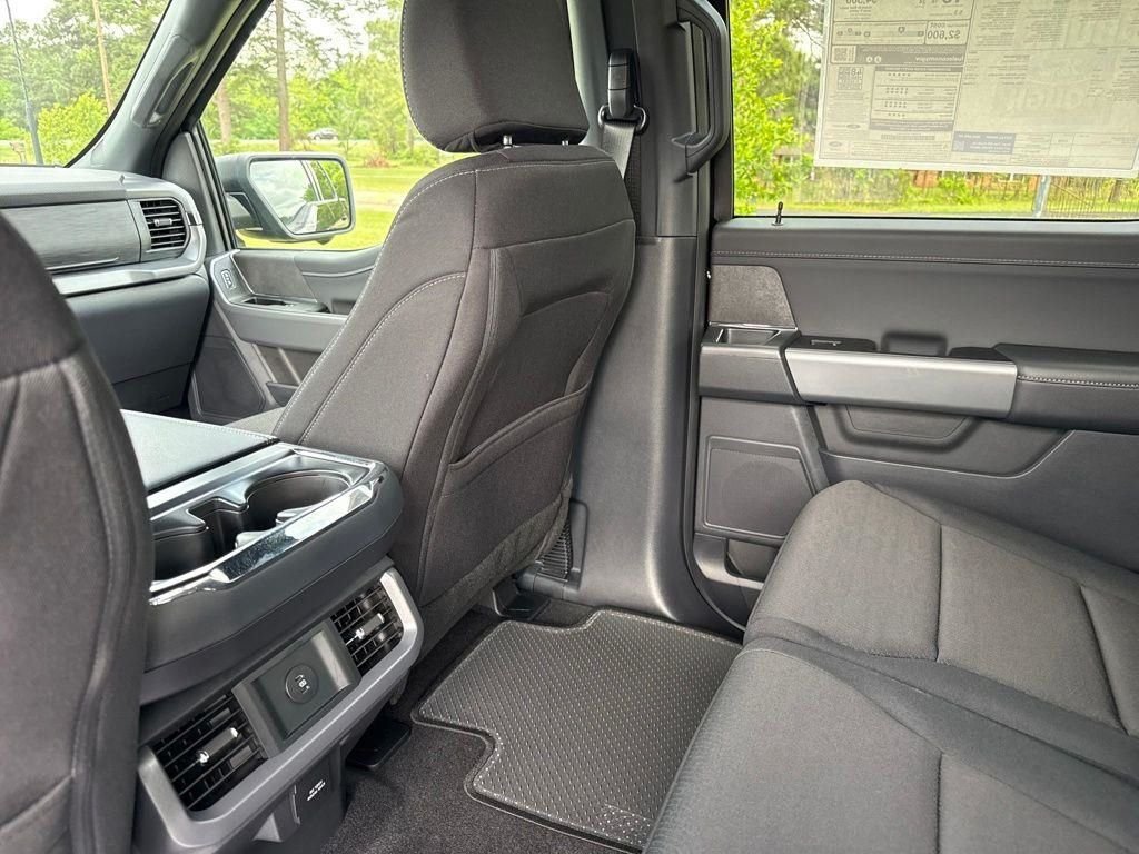 New 2026 Agate Black Metallic Ford XLT image 42