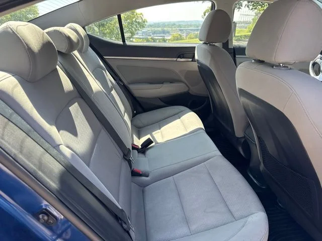 Used 2018 Blue Hyundai Value Edition image 11