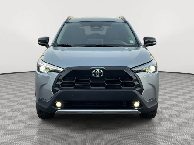 Used 2026 Silver Toyota XLE image 2