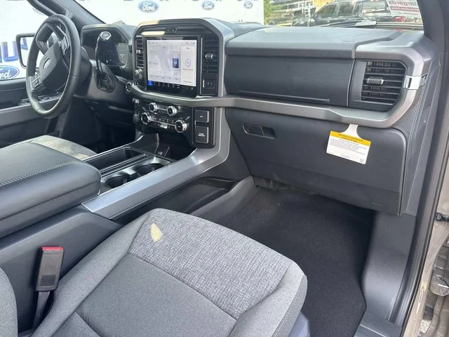 New 2026 Marsh Gray Ford XLT image 30