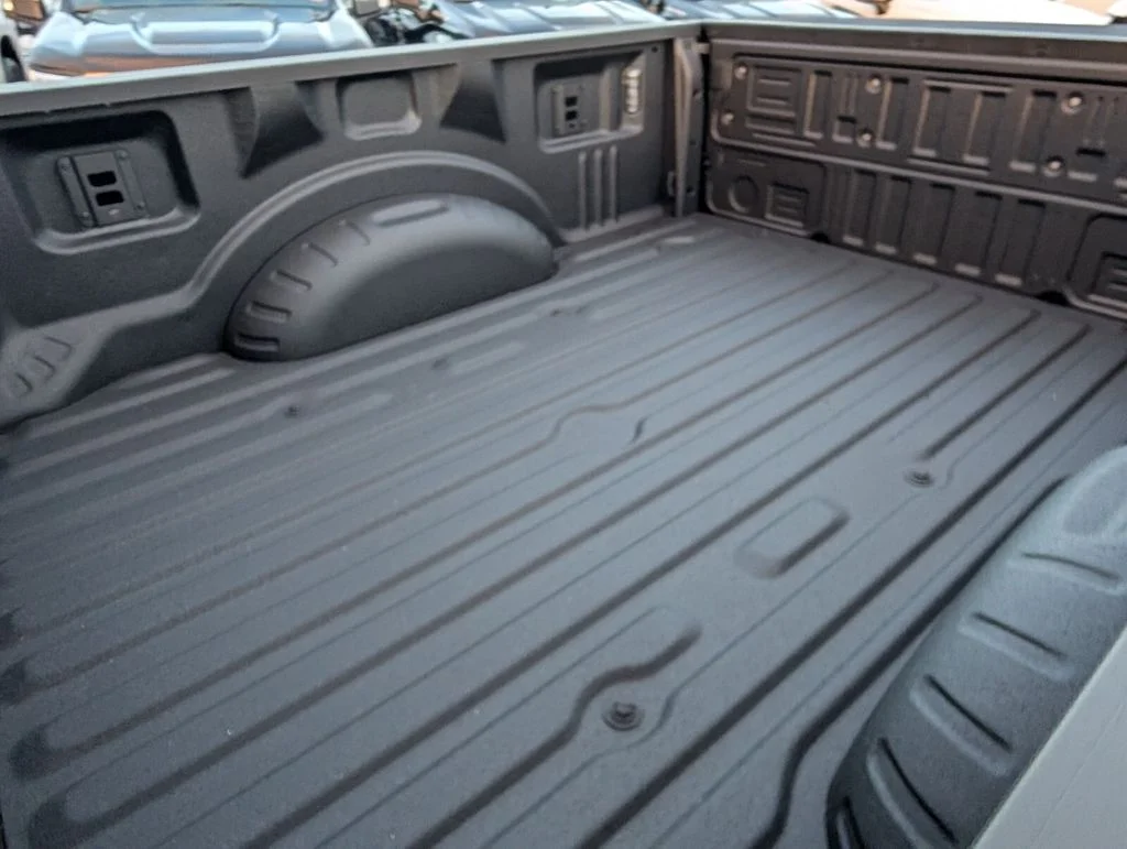 New 2026 Agate Black Metallic Ford F-250® XLT image 11