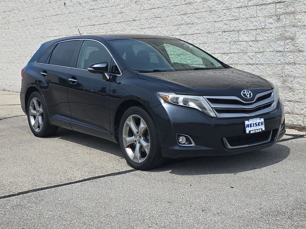 Used 2013 Gray Toyota Limited image 14