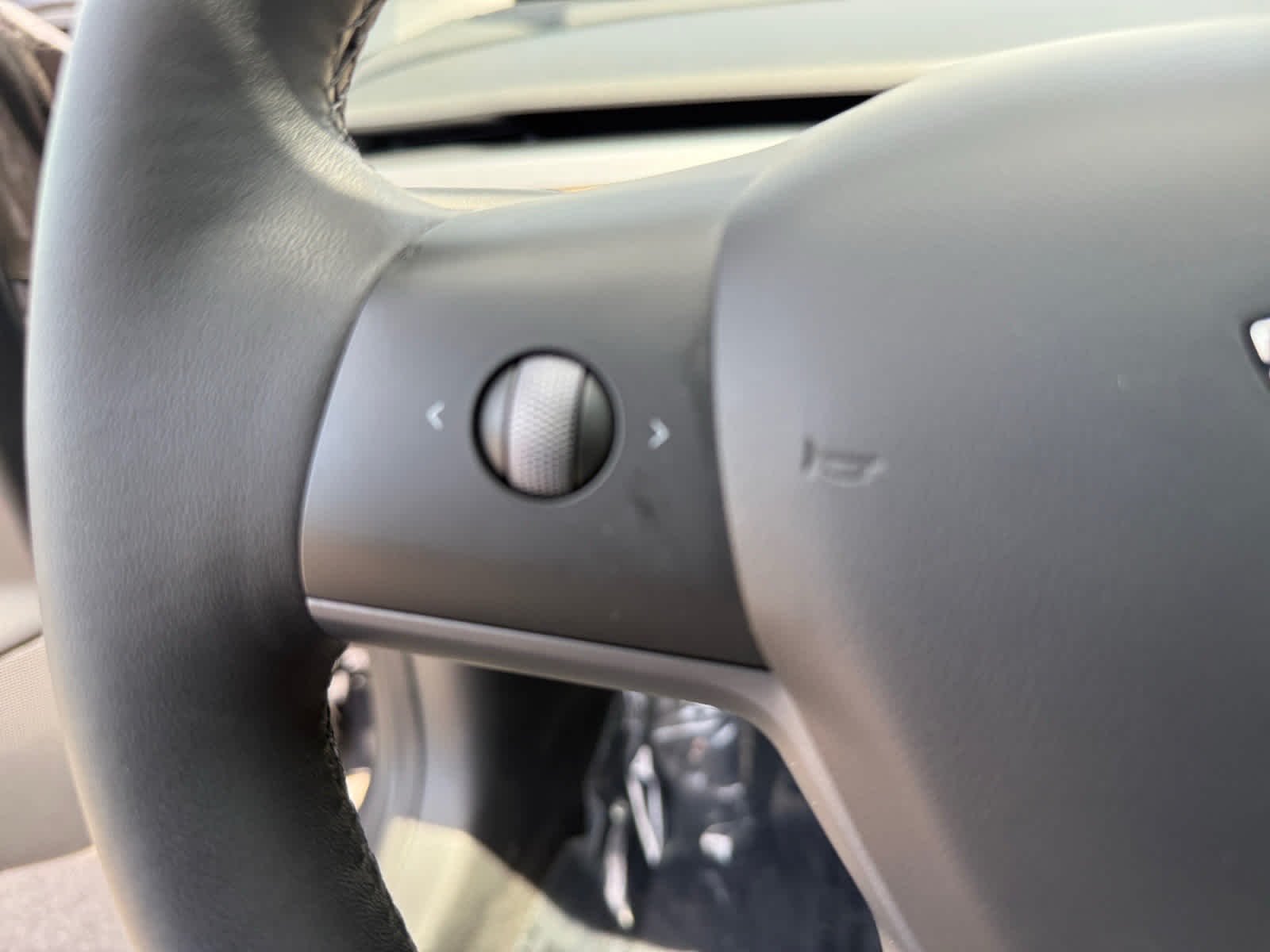 Used 2023 Midnight Silver Metallic Tesla  image 25