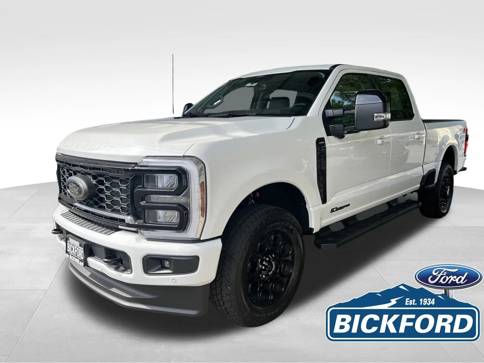 New 2026 White Ford Lariat image 1