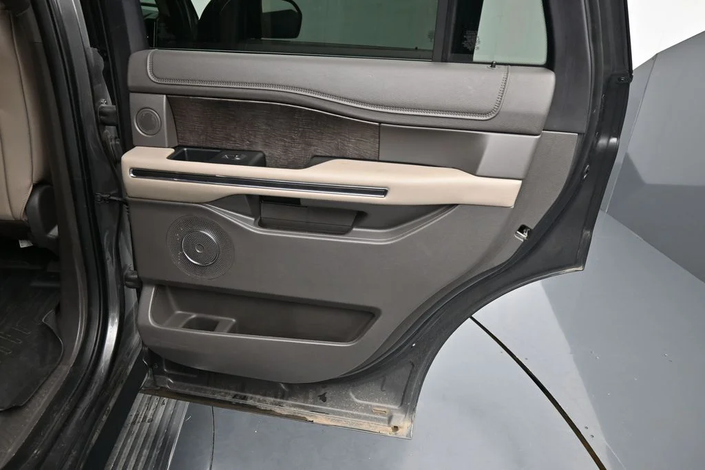 Used 2021 Gray Ford Limited image 13