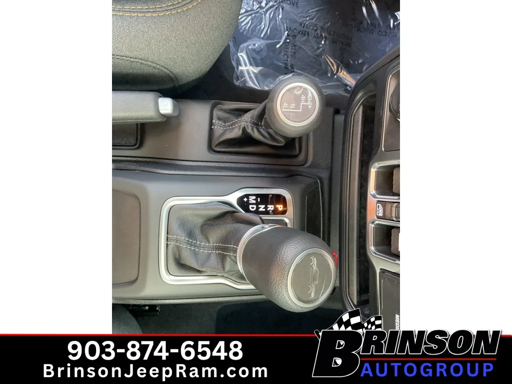 New 2026 Reign Jeep Sport S image 12