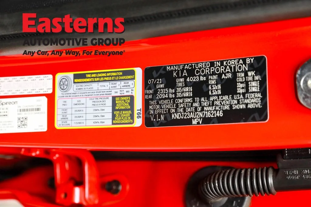 Used 2022 Red Kia LX image 33