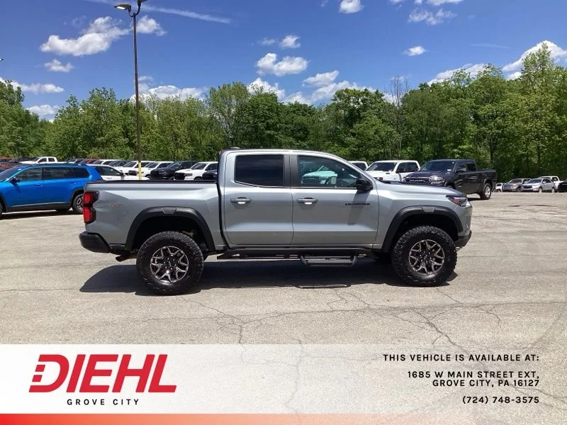 Used 2025 Gray Chevrolet ZR2 image 8