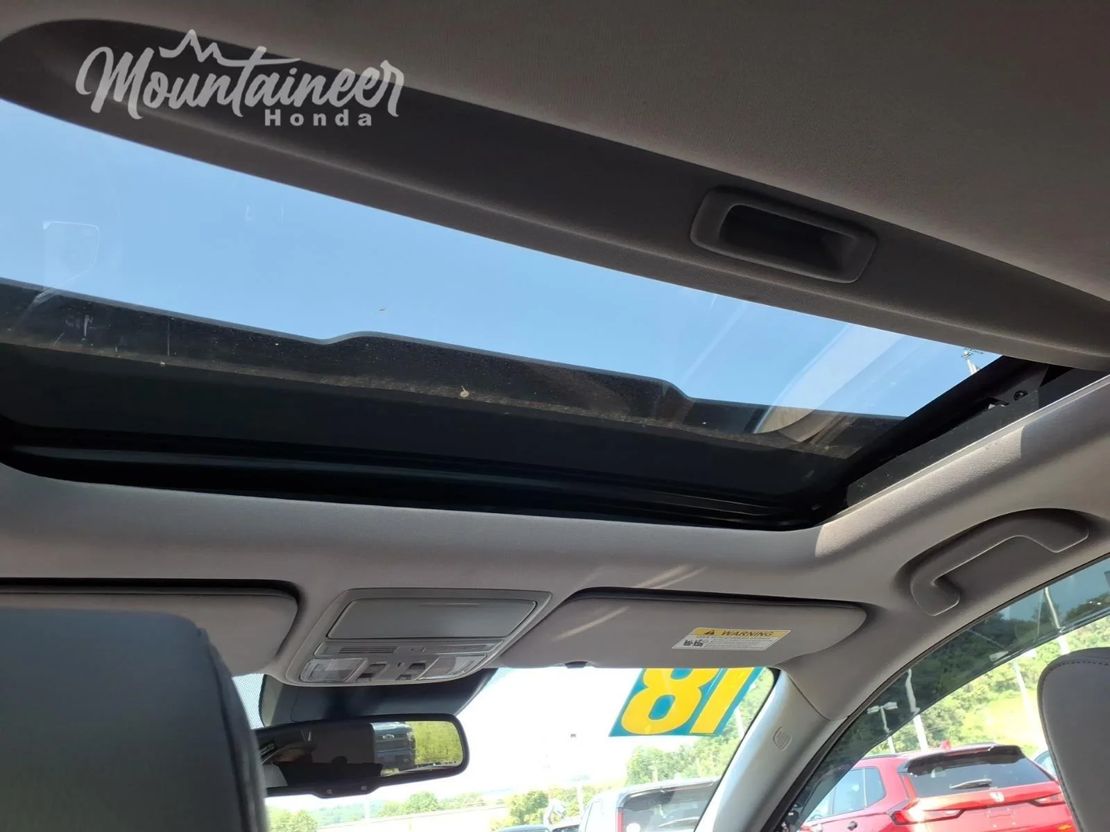 Used 2018 Obsidian Blue Pearl Honda EX-L image 33