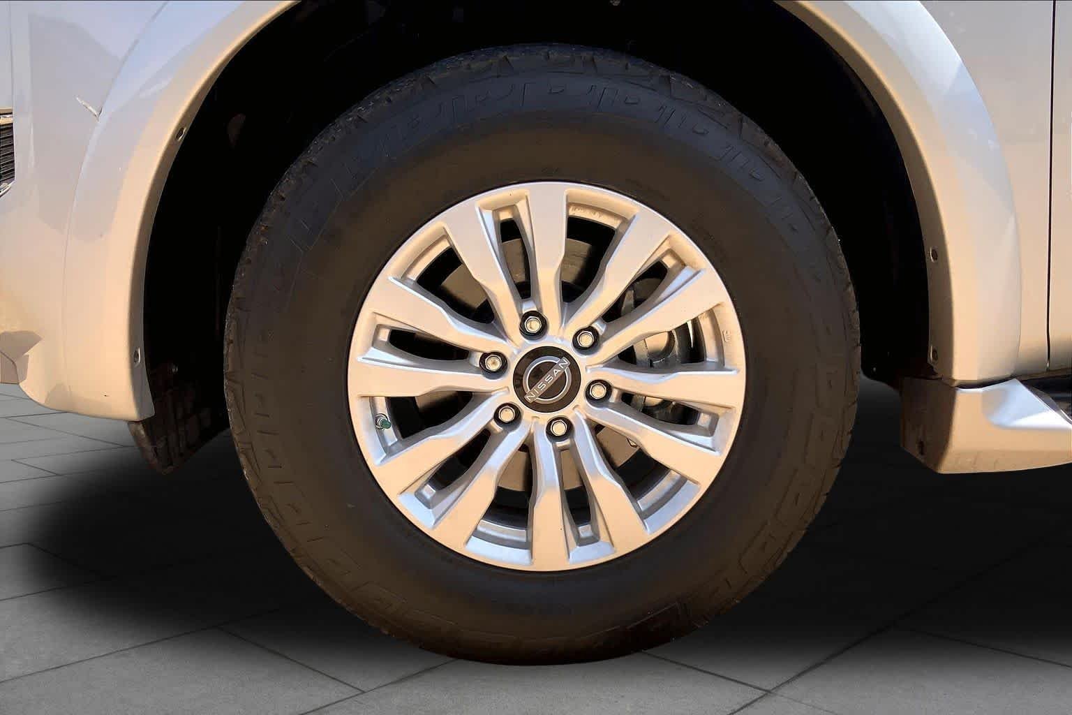 Used 2022 Brilliant Silver Metallic Nissan SV image 20