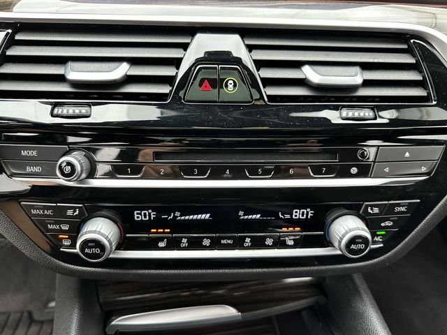 2019 BMW 5 Series 530i - Photo 19